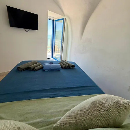 فندق مبيت وإفطار Albadelborgo