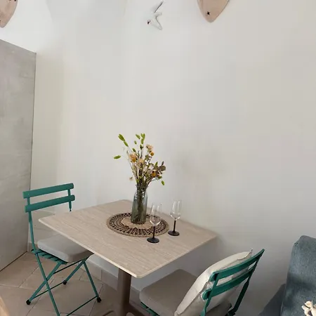 Albadelborgo * بيسْكيتْشّي